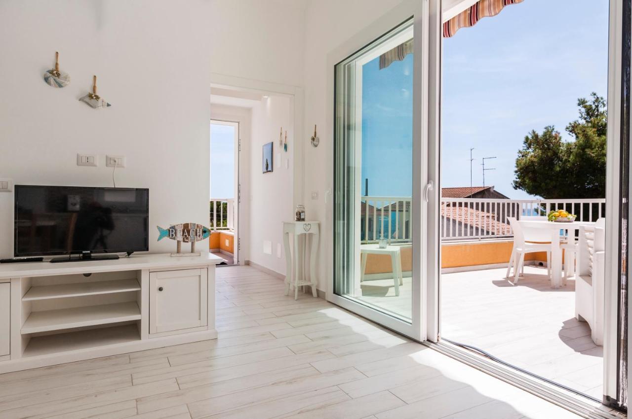 Luxury Urania With Pool - Stella Del Mare Fontanebianche Villa