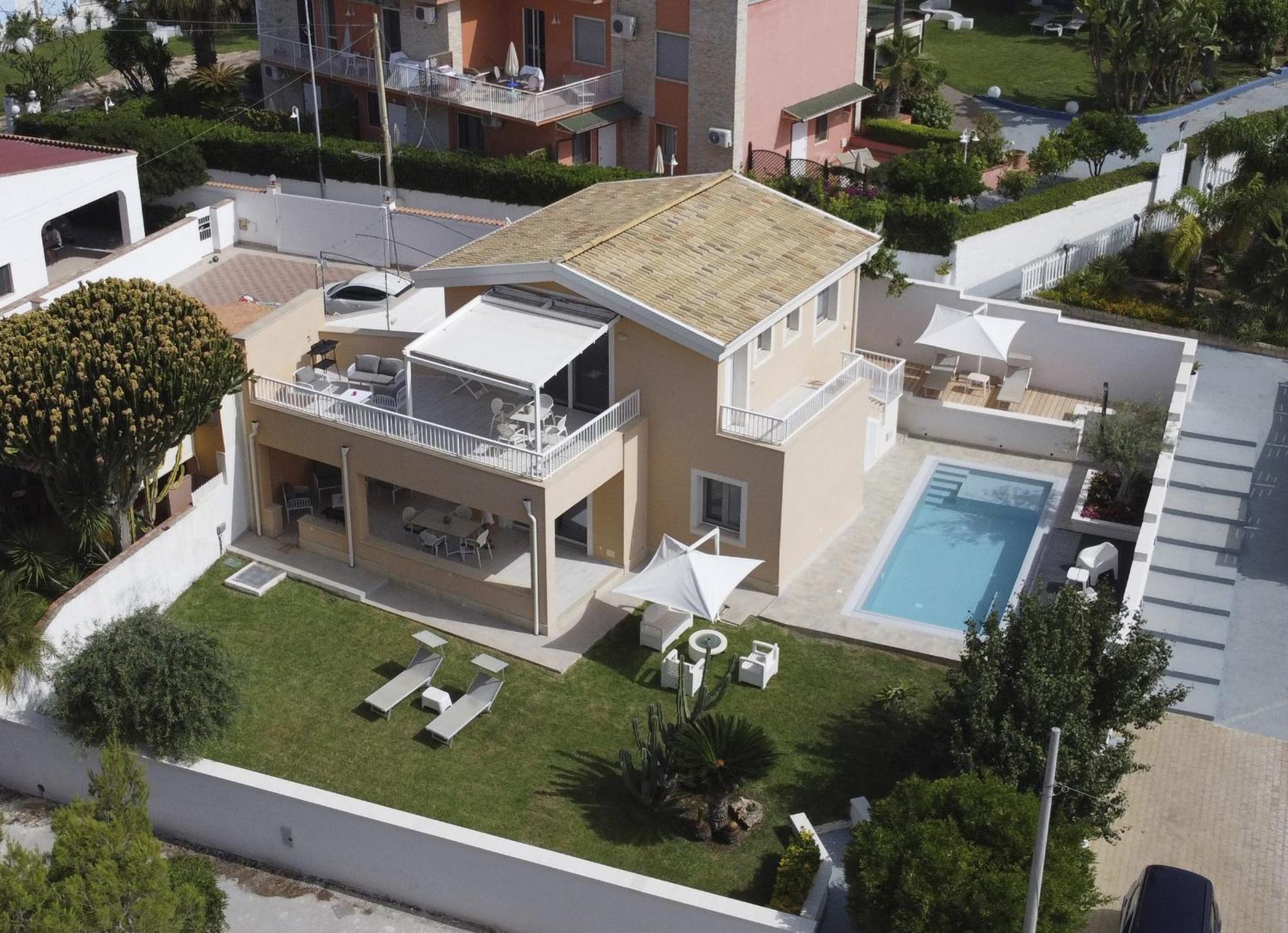 Luxury Urania With Pool - Stella Del Mare Fontanebianche *
