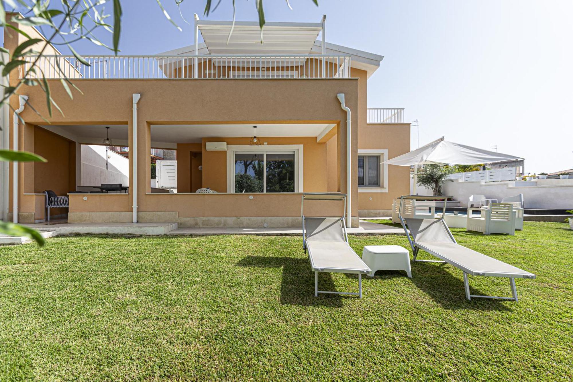 Luxury Urania With Pool - Stella Del Mare Fontanebianche