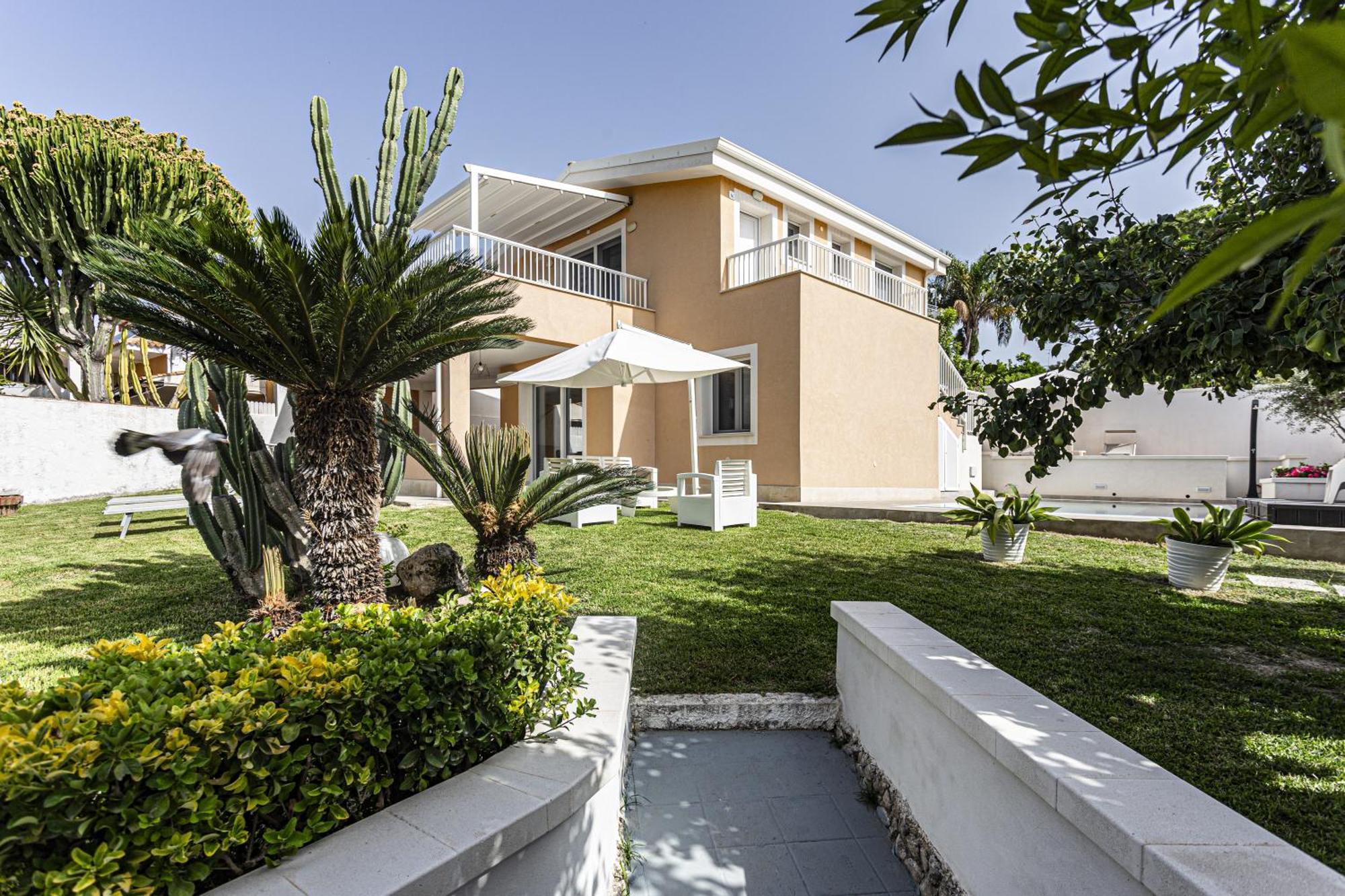 Luxury Urania With Pool - Stella Del Mare Fontanebianche